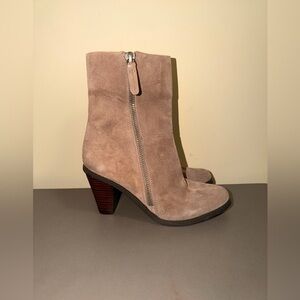 Women’s Luxury Rebel Boots Size 38.5 EU